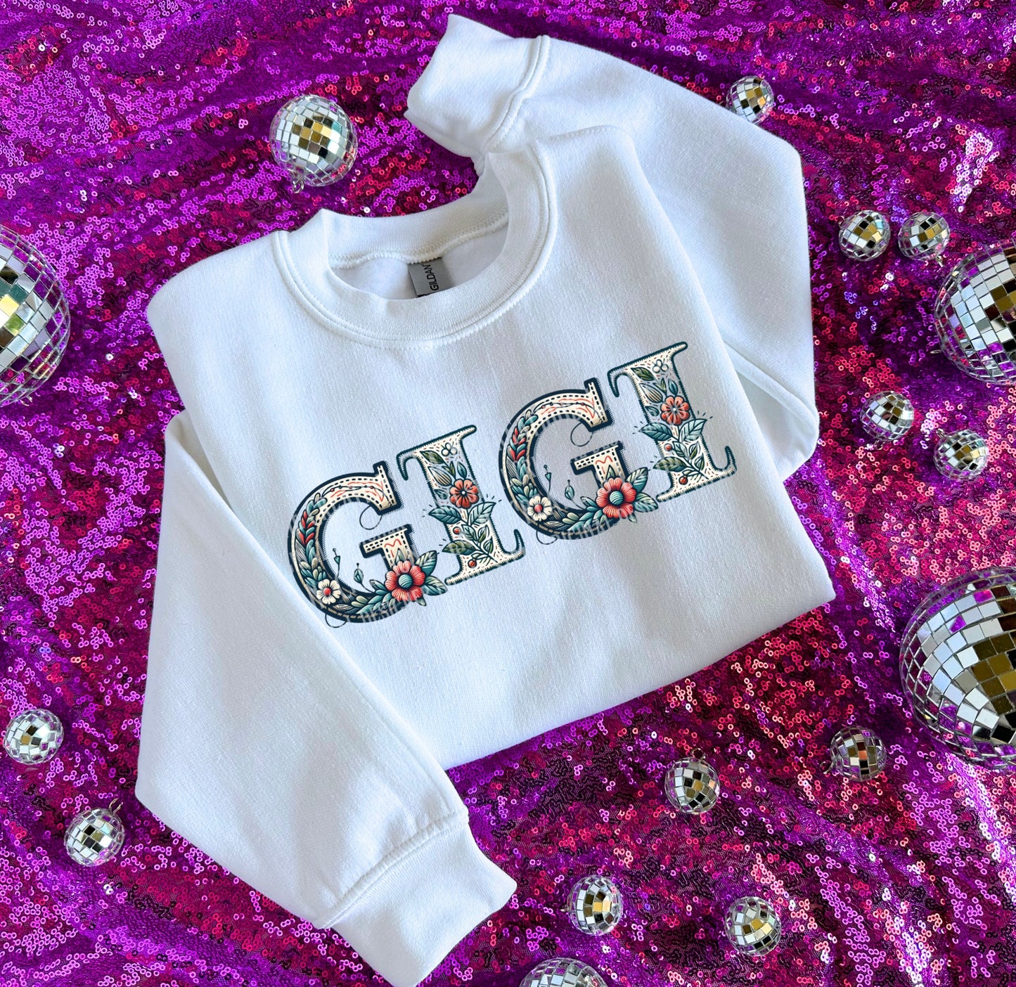 Gigi (faux embroidery)